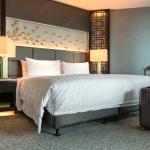 Luxury Suite